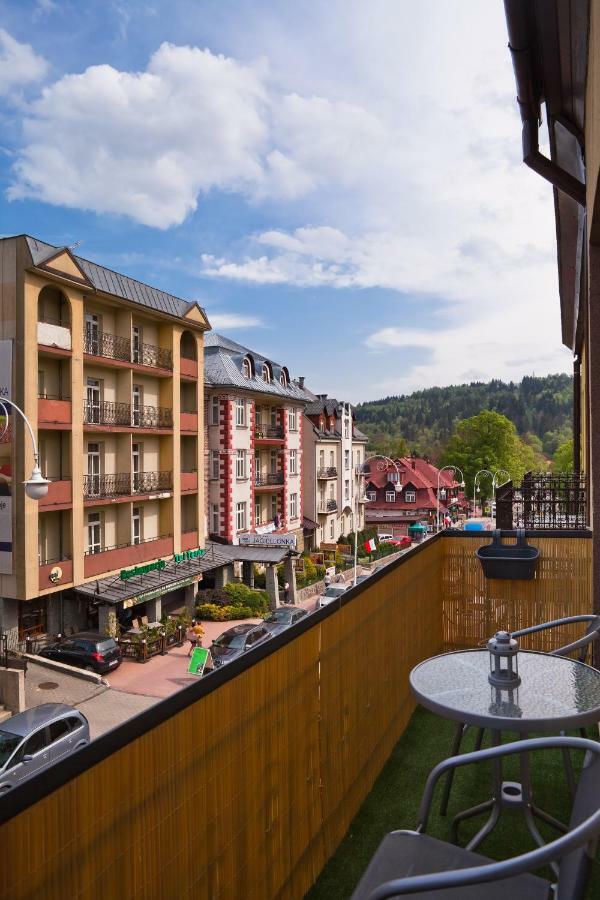 Apartament City Center Grand Family Krynica Zdroj Eksteriør billede